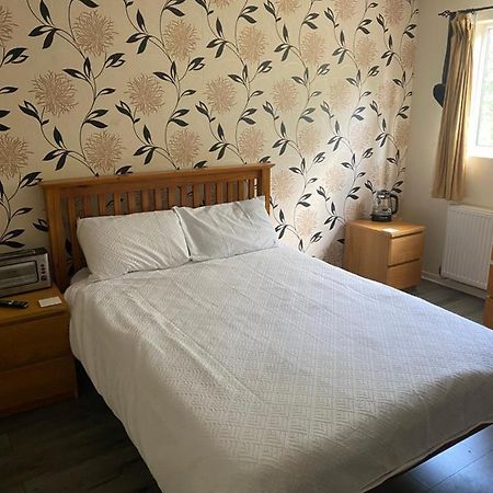 ウェンズベリー La Mansion Bed & Breakfast エクステリア 写真